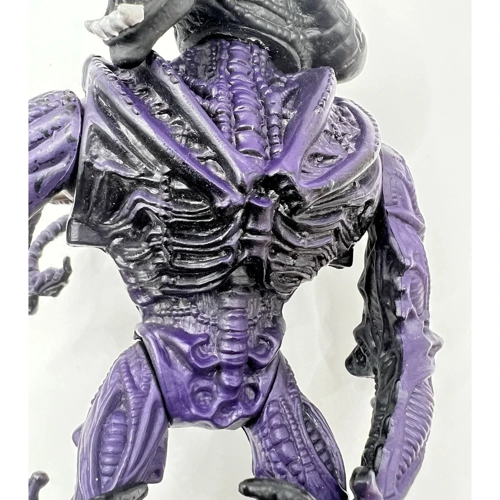 Vintage 1992 Kenner ALIENS Gorilla Alien Purple Version Action Figure Rare